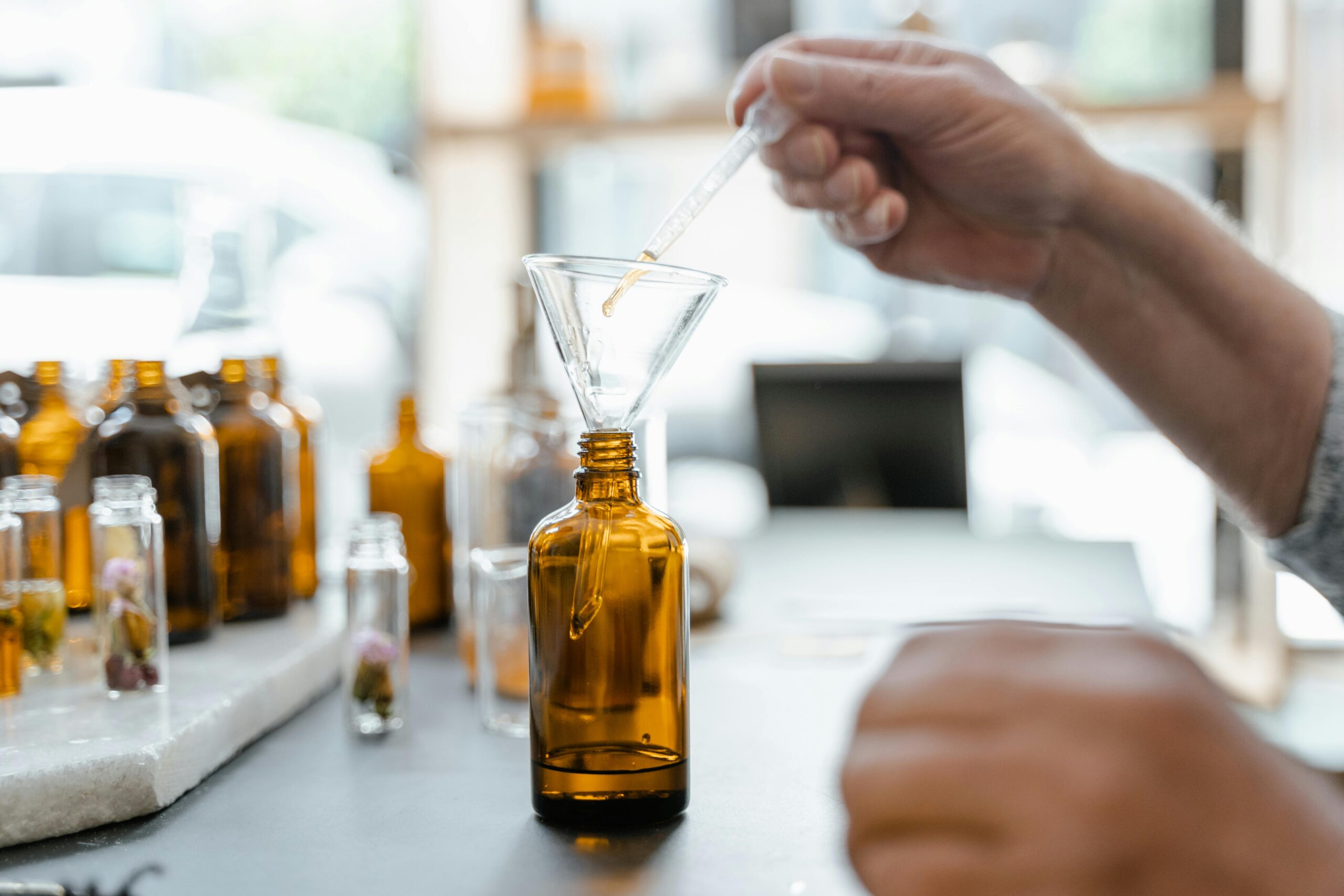 Tips dan Cara Membuat Parfum Laundry Tahan Lama