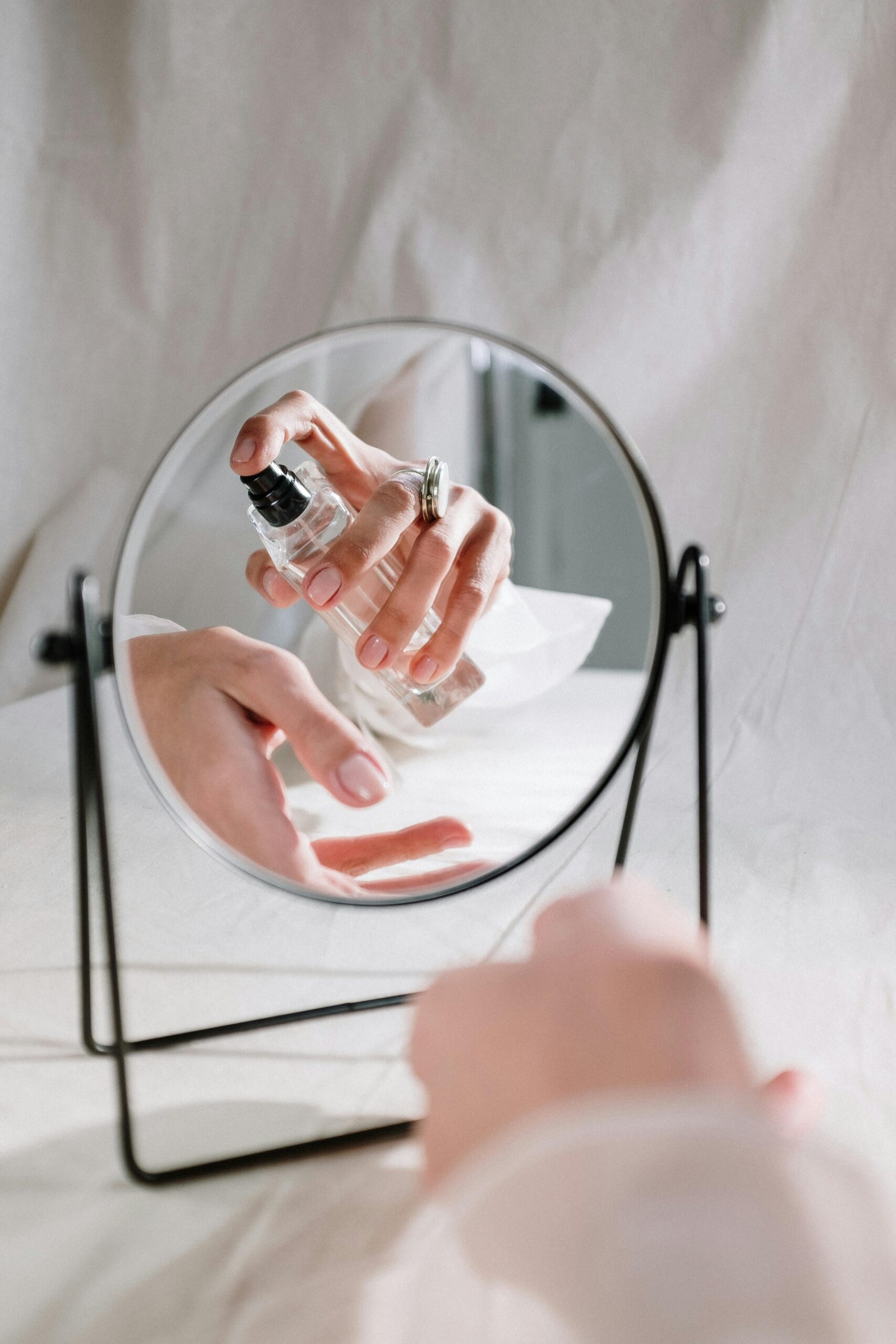 Cara Meracik Parfum Refill Agar Tahan Lama untuk Parfum Refill