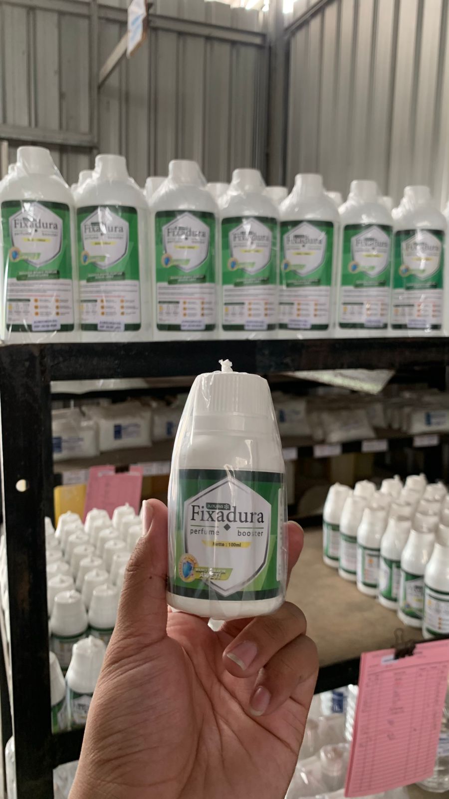 Yuk, Belajar Cara Menggunakan Fixative Parfum yang Benar!
